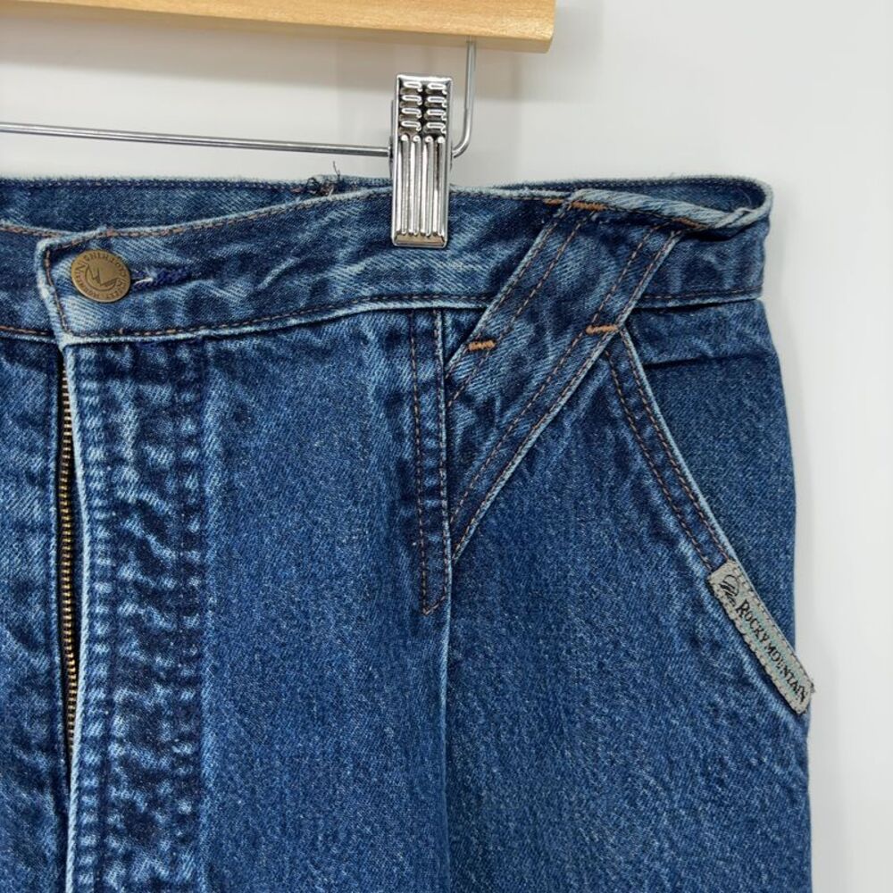 Rockies High Rise Pleated Jeans